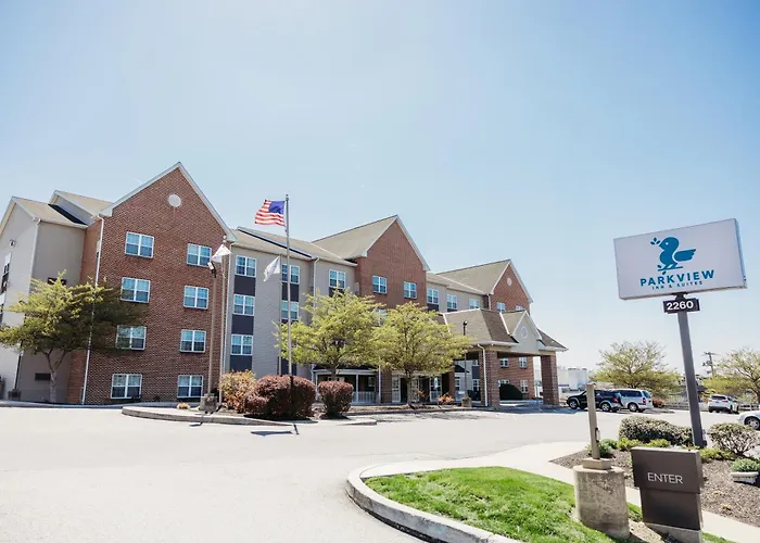 Pet Friendly hotel: Parkview Inn & Suites, Lancaster Amish Country, Pa